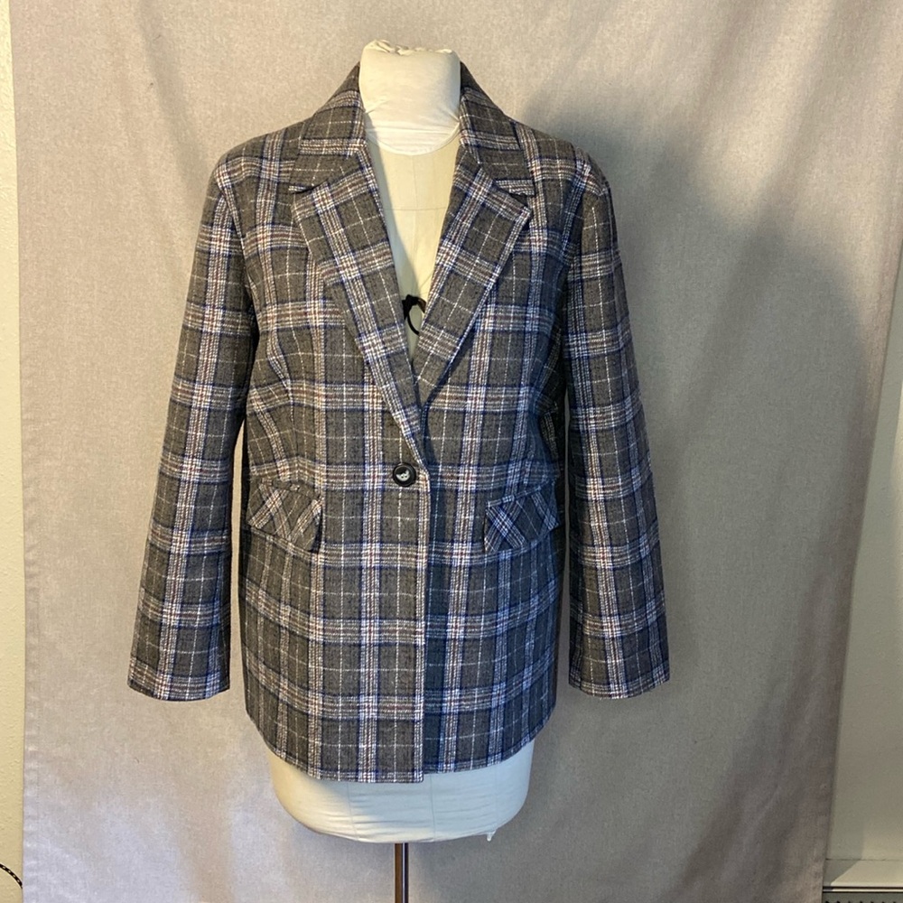 Coffee Shop  Button Plaid Jacket. Size XL